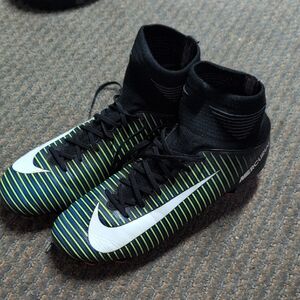 Nike Kids Sneakers - Black, Green, Blue, White